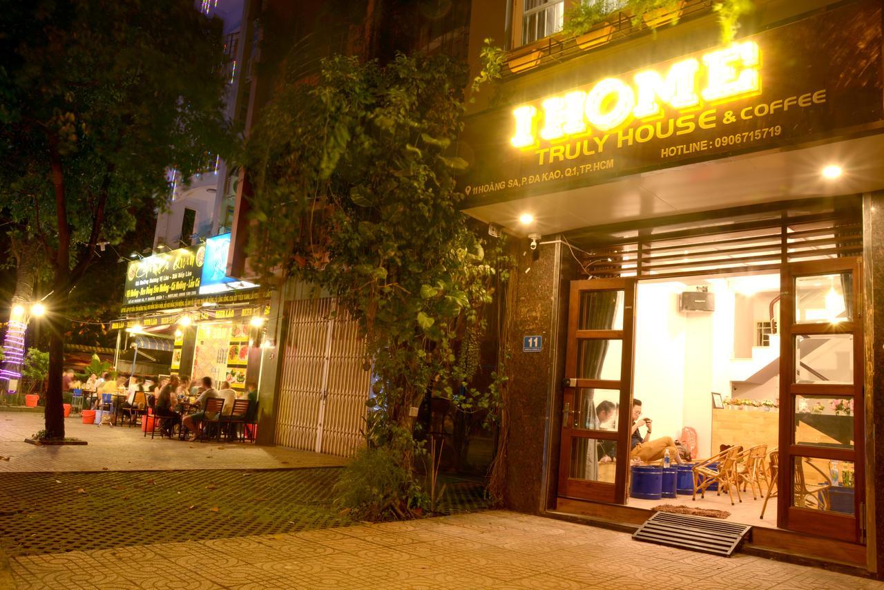 Ihome Homestay Хошимин Екстериор снимка